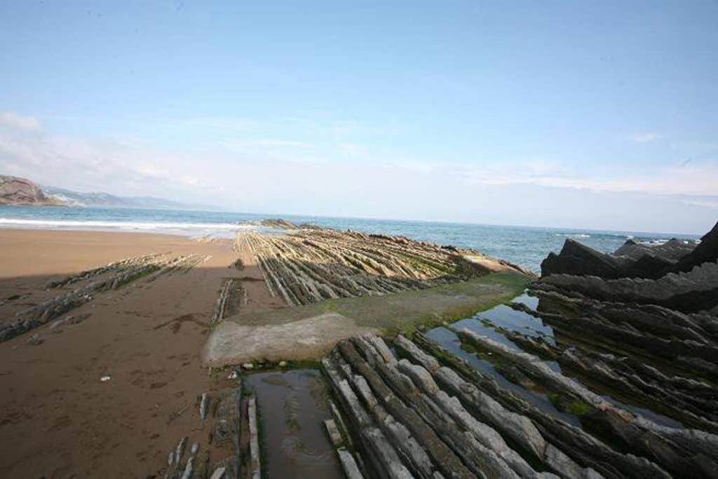 2 Habit, Sala, Terraza, Jardin, Parking Gratis Apartment Zumaia Luaran gambar